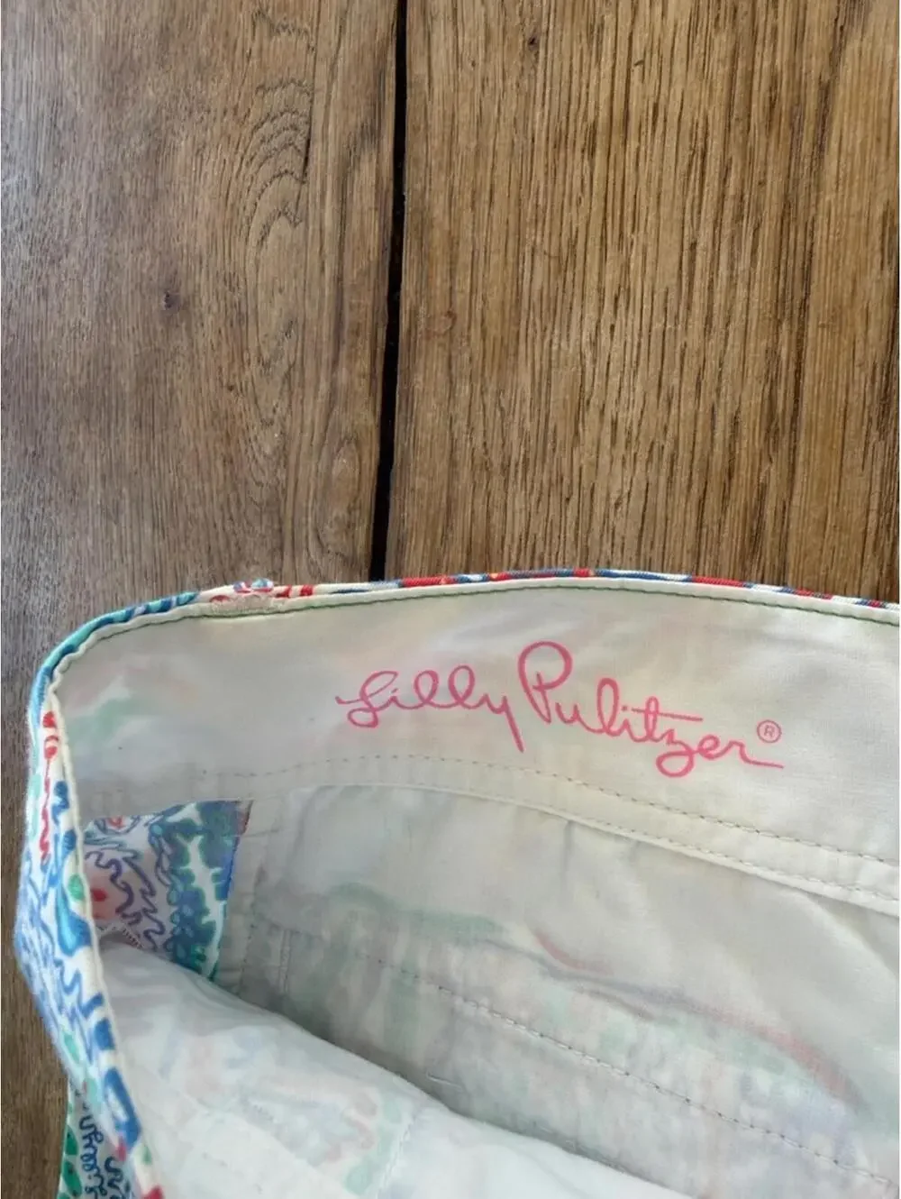Lilly Pulitzer Callahan shorts coral print size 4